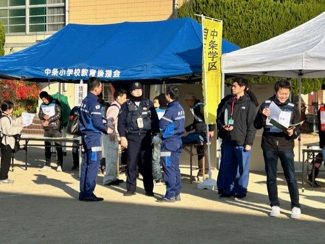 福山市総合防災訓練 多機関連携 参加者ブリーフィングの様子